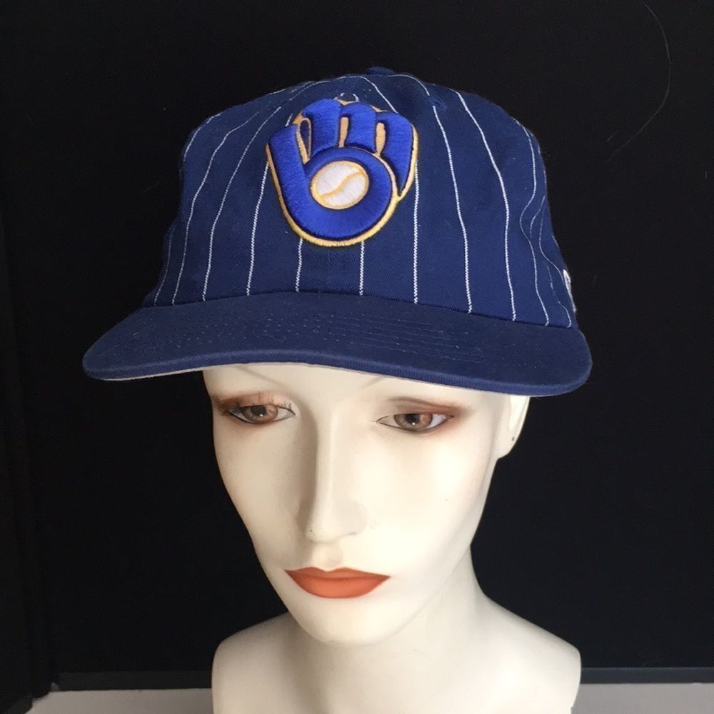 Milwaukee Brewers Fitted Baseball Cap - Size 7